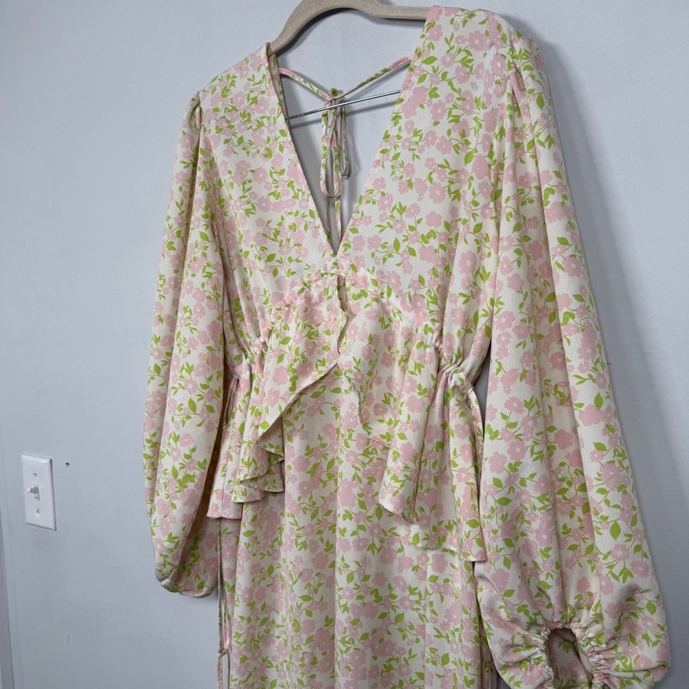Topshop Light Floral Maxi Dress, Size 6, Great Condition - Picture 6 of 16